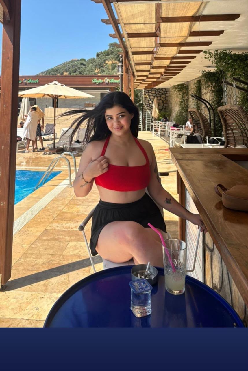 Yeşilkent İngiliz Escort Bayan Handan